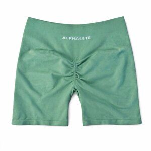Alphalete XL Jade Amplify 4.5 inseam Scrunch Shorts.